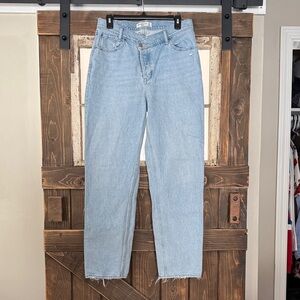 Abercrombie & Fitch Light Blue dad High Rise Jeans